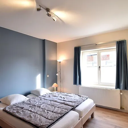 Spacious Coastal * Де-Хаан