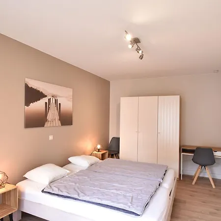 Spacious Coastal Апартаменты