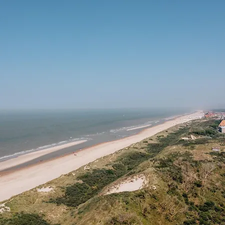 Апартаменты Spacious Coastal